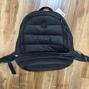 Lululemon Athletica black Wunder Puff backpack - new with tags/never used